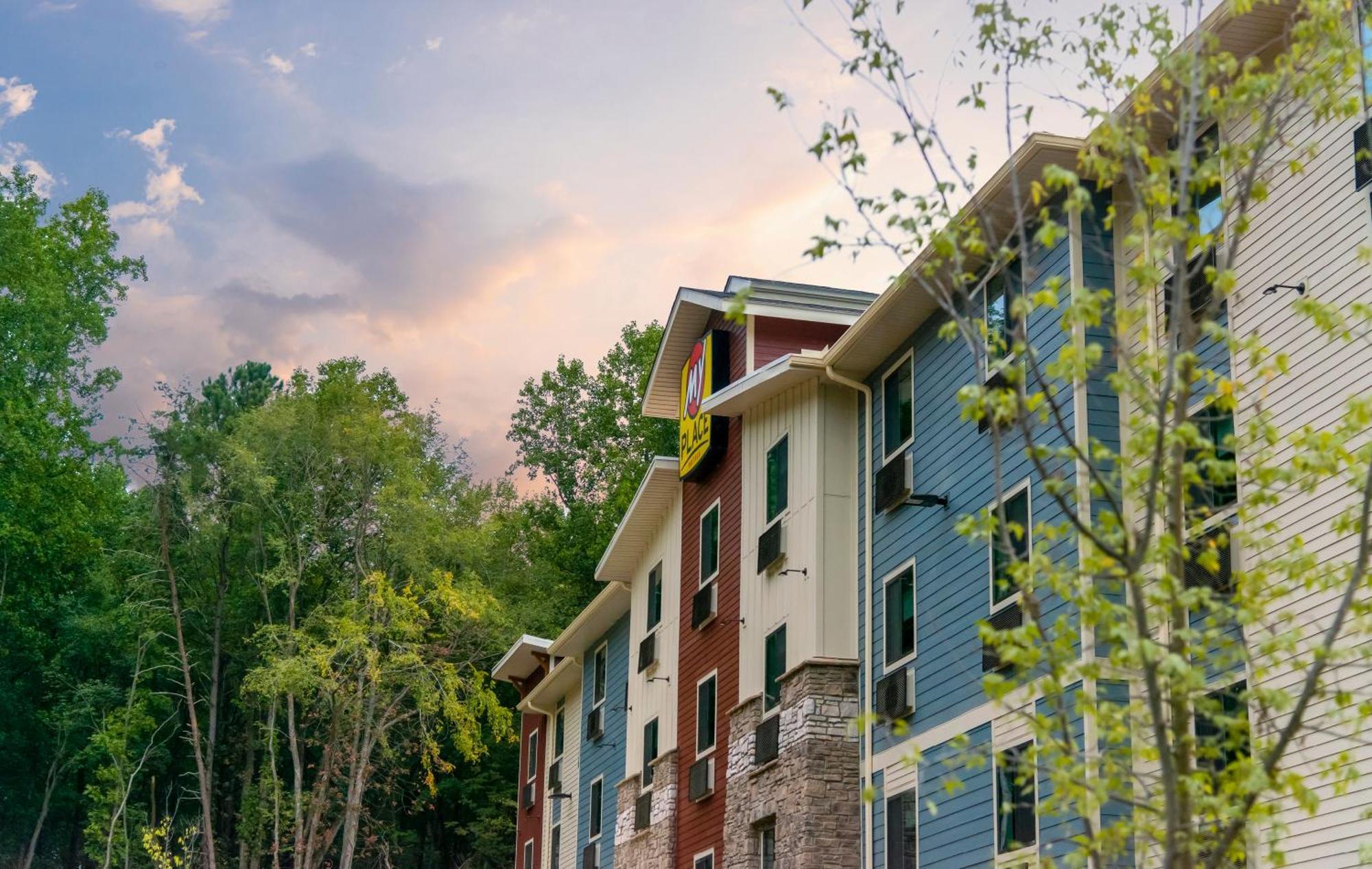 My Place Hotel-Huntersville, Nc Exteriör bild